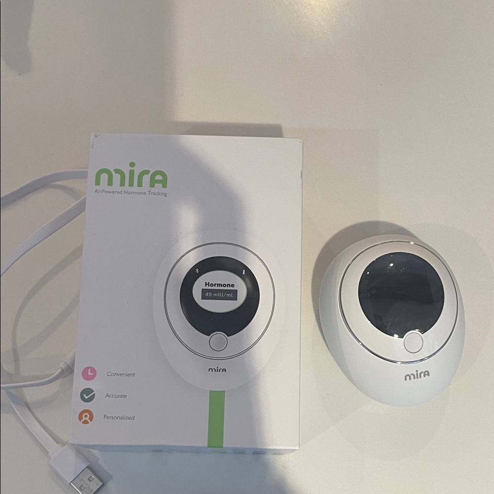 Mira Hormone Tracker with Box